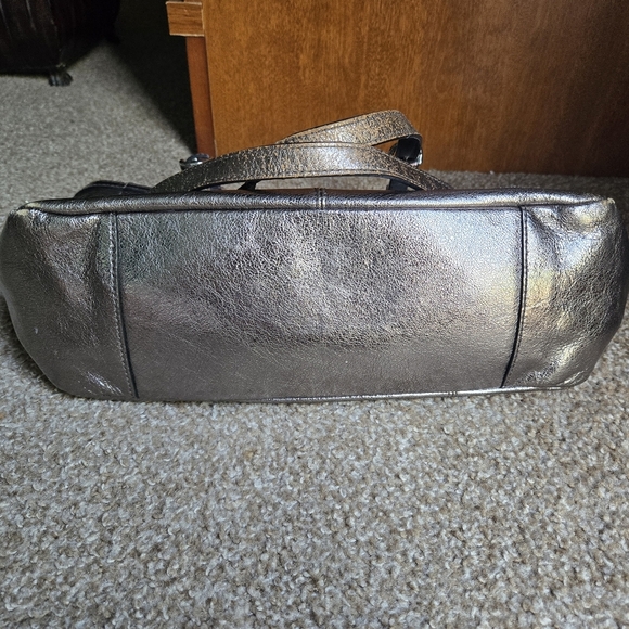 Coach H1163-F11721 Metallic Rose Gold Shoulder Tote Bag - Picture 4 of 8